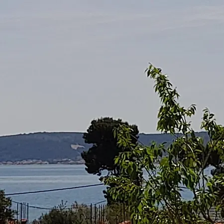 B&p Apartment Kastela